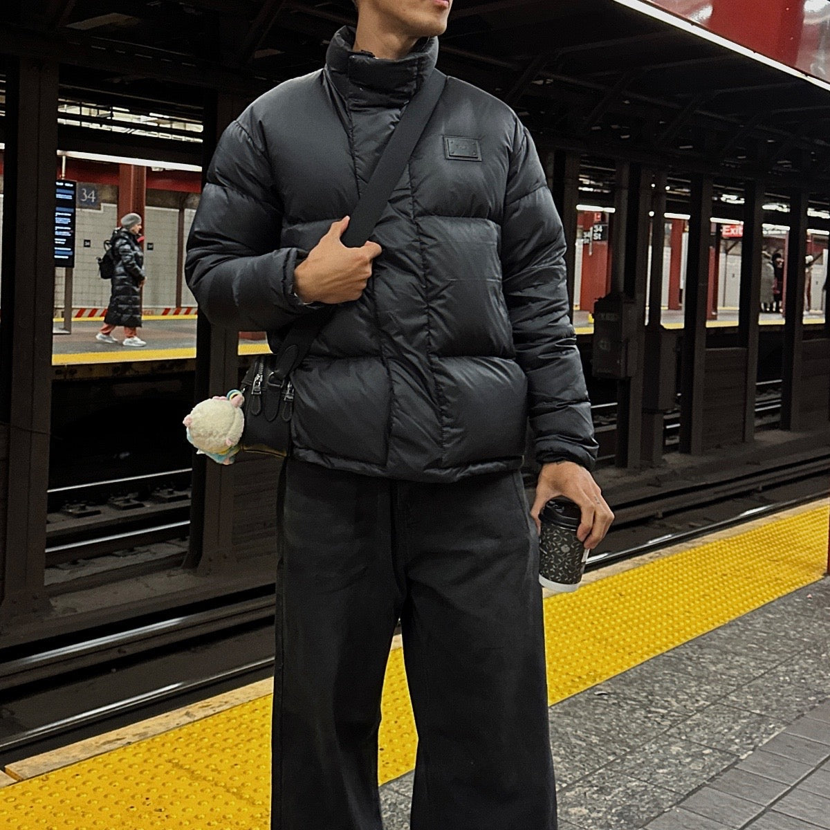Blvck Magnetic Coat