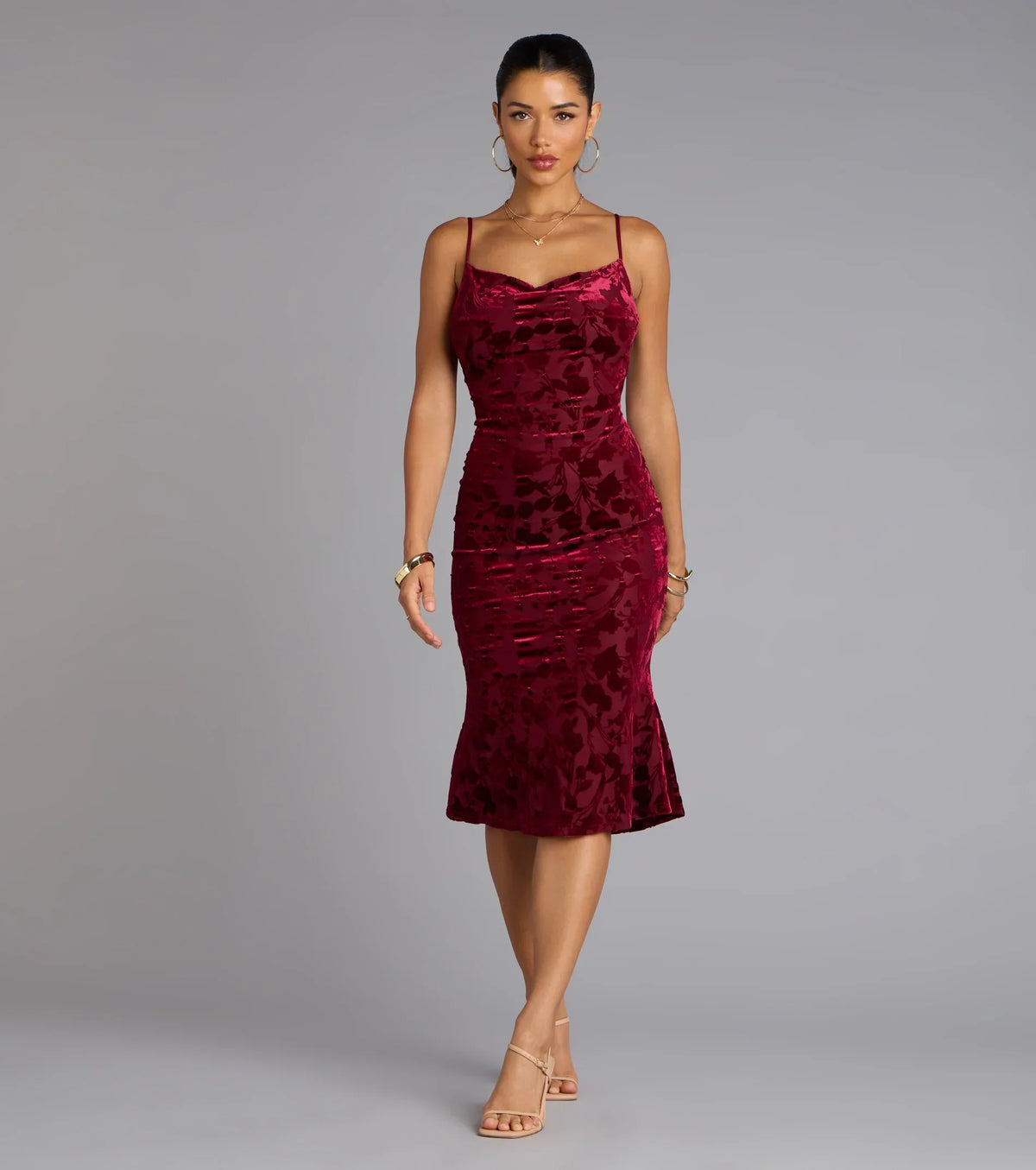 Oh-So-Chic Floral Velvet Burnout Midi Dress