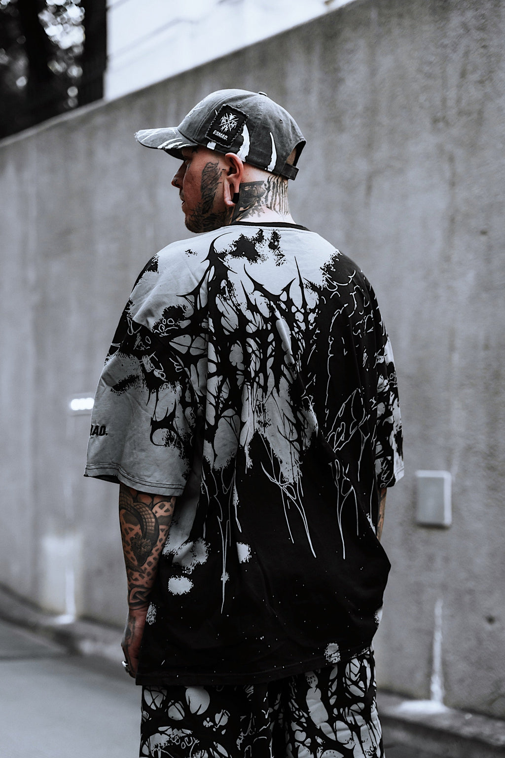 Daggerwave (Grey Dye) - Oversized T-Shirt (200GSM)