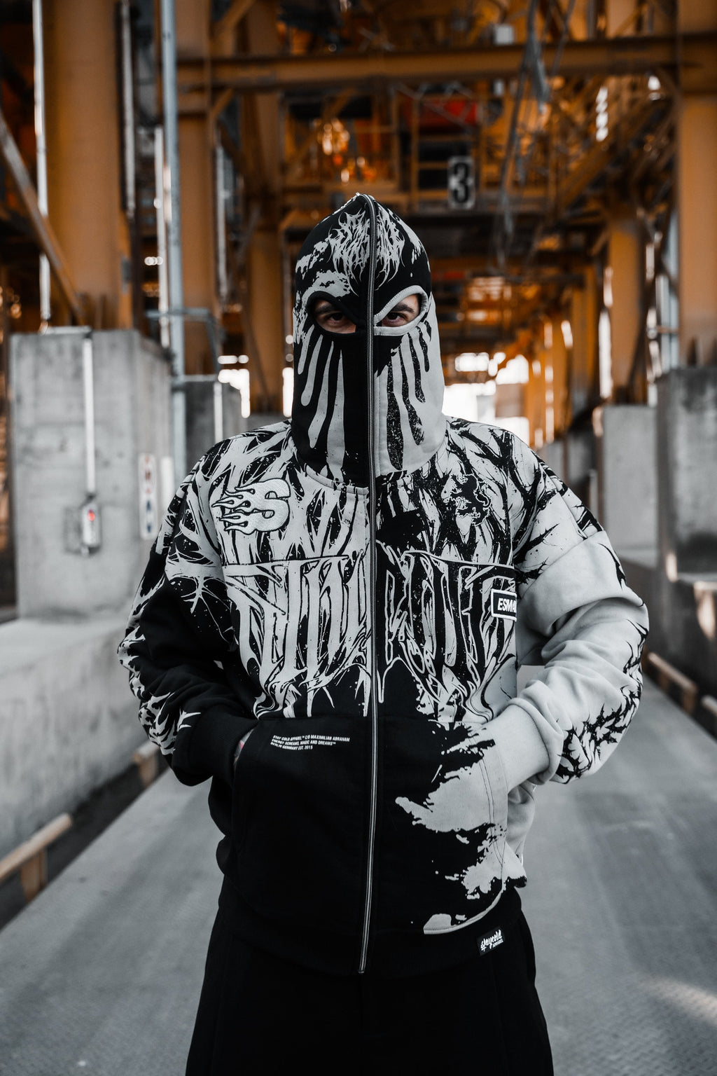 Lord Of Chaos (Half Half) - Heavy Zipper Hoodie (400GSM)