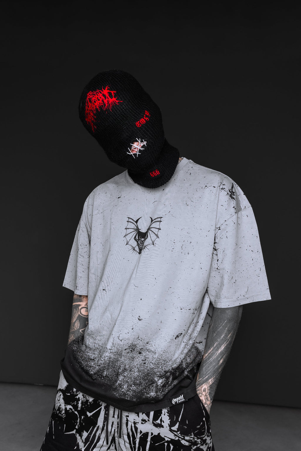 Moonthirst (Grey Grunge) - Oversized T-Shirt (200GSM)