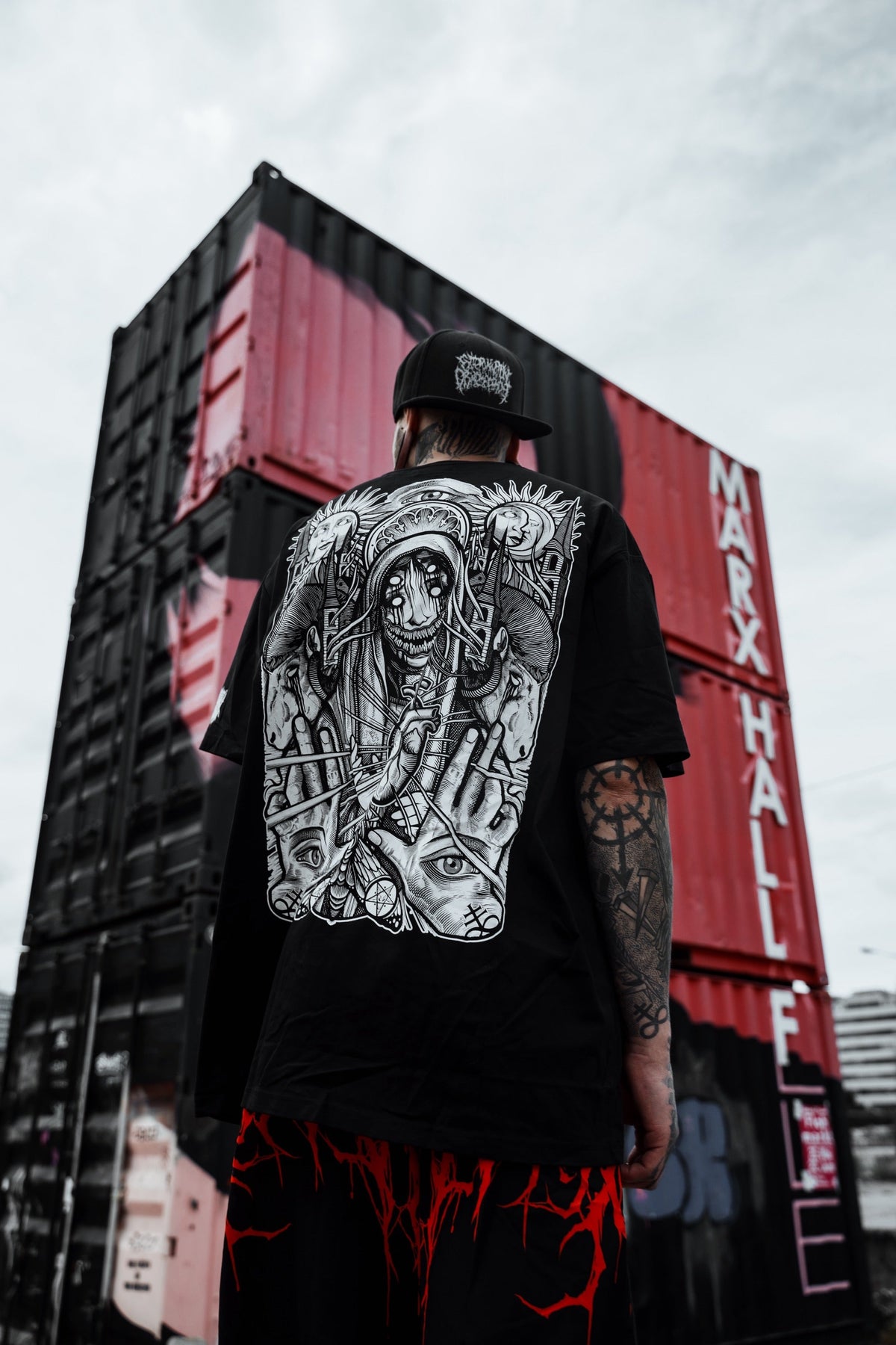 Sinner‘s Paradise - T-Shirt Black