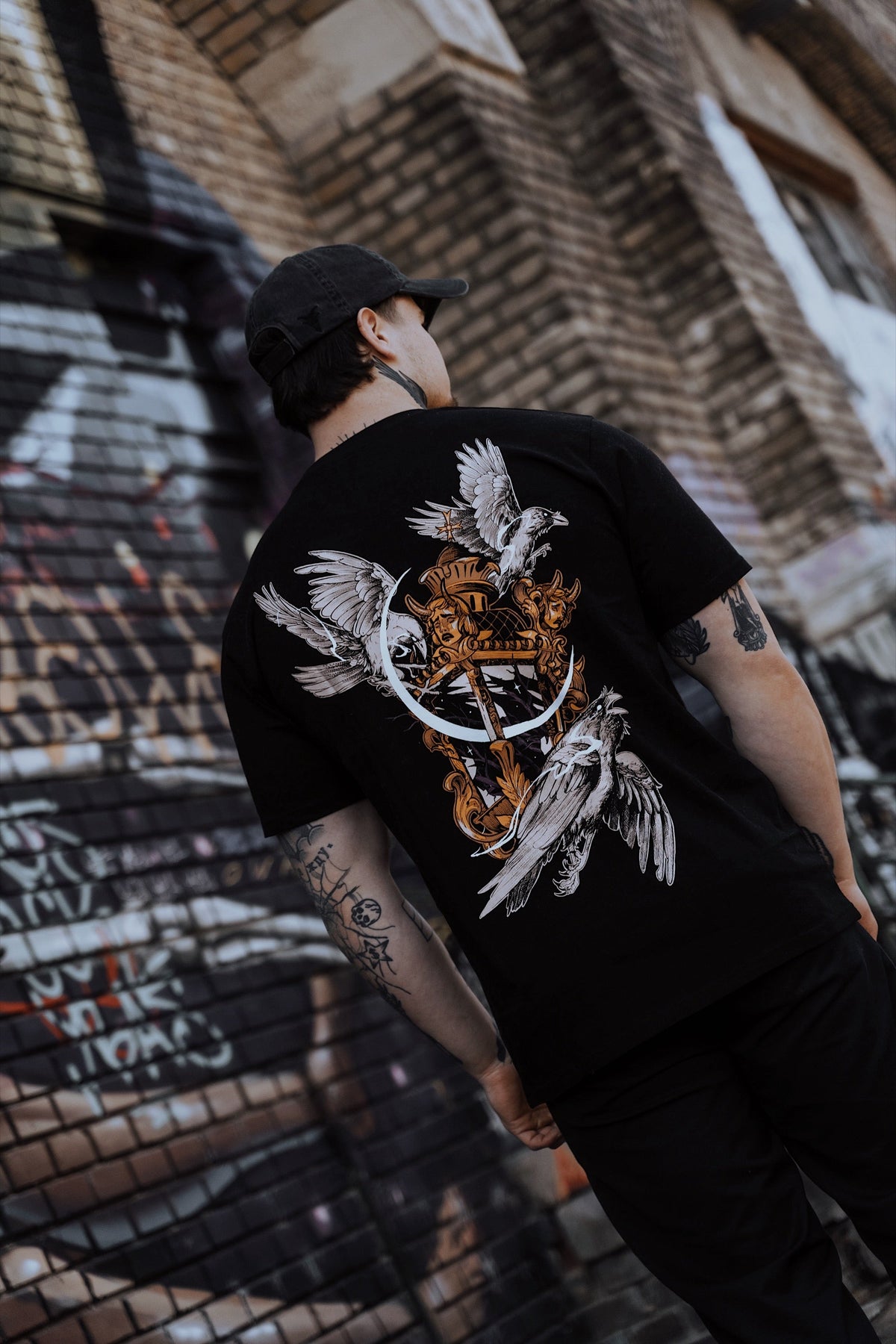 Torch Of Bloom - T-Shirt (Black)