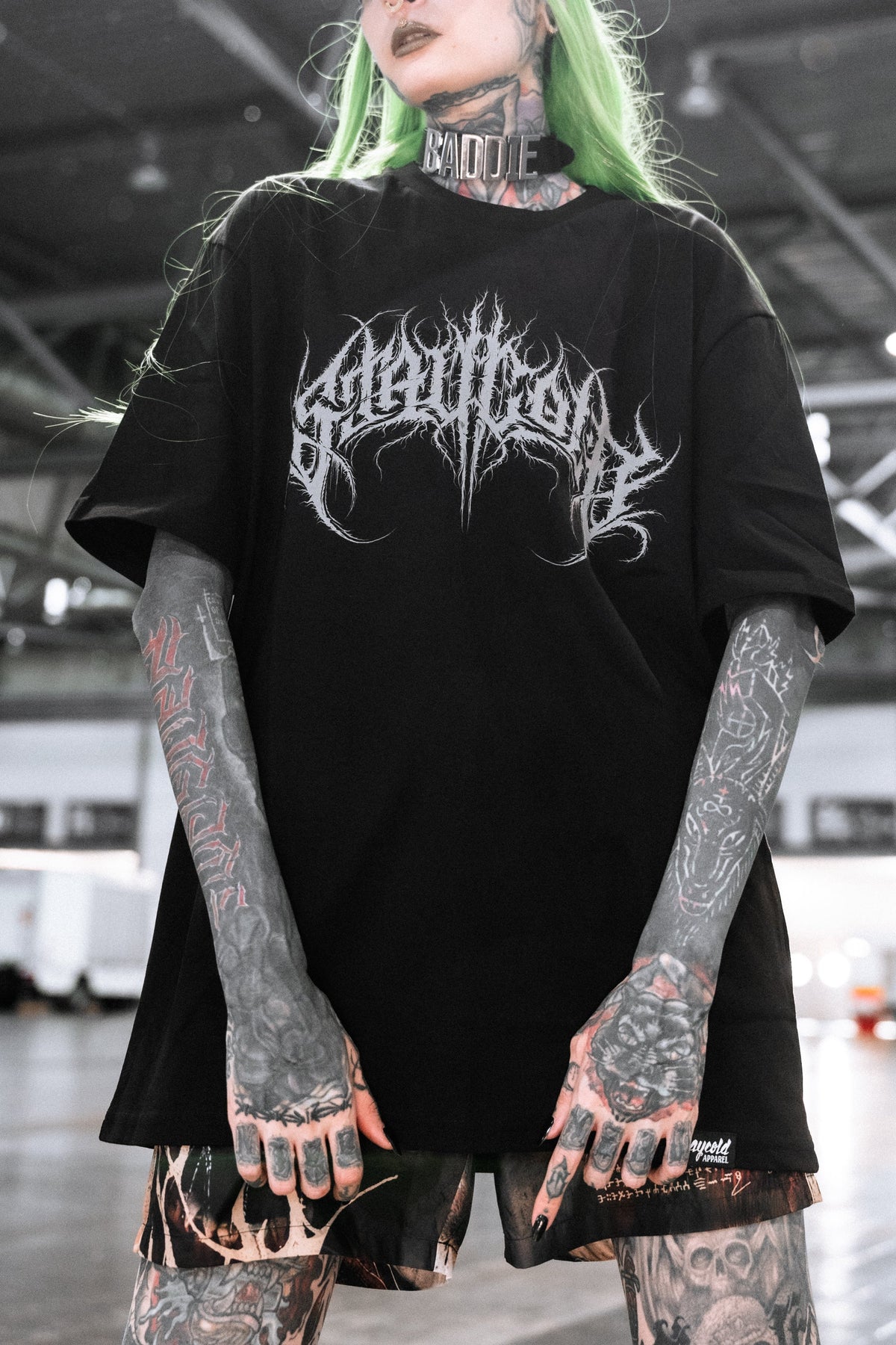 Wolfdawn (Black) - Regular T-Shirt (200GSM)