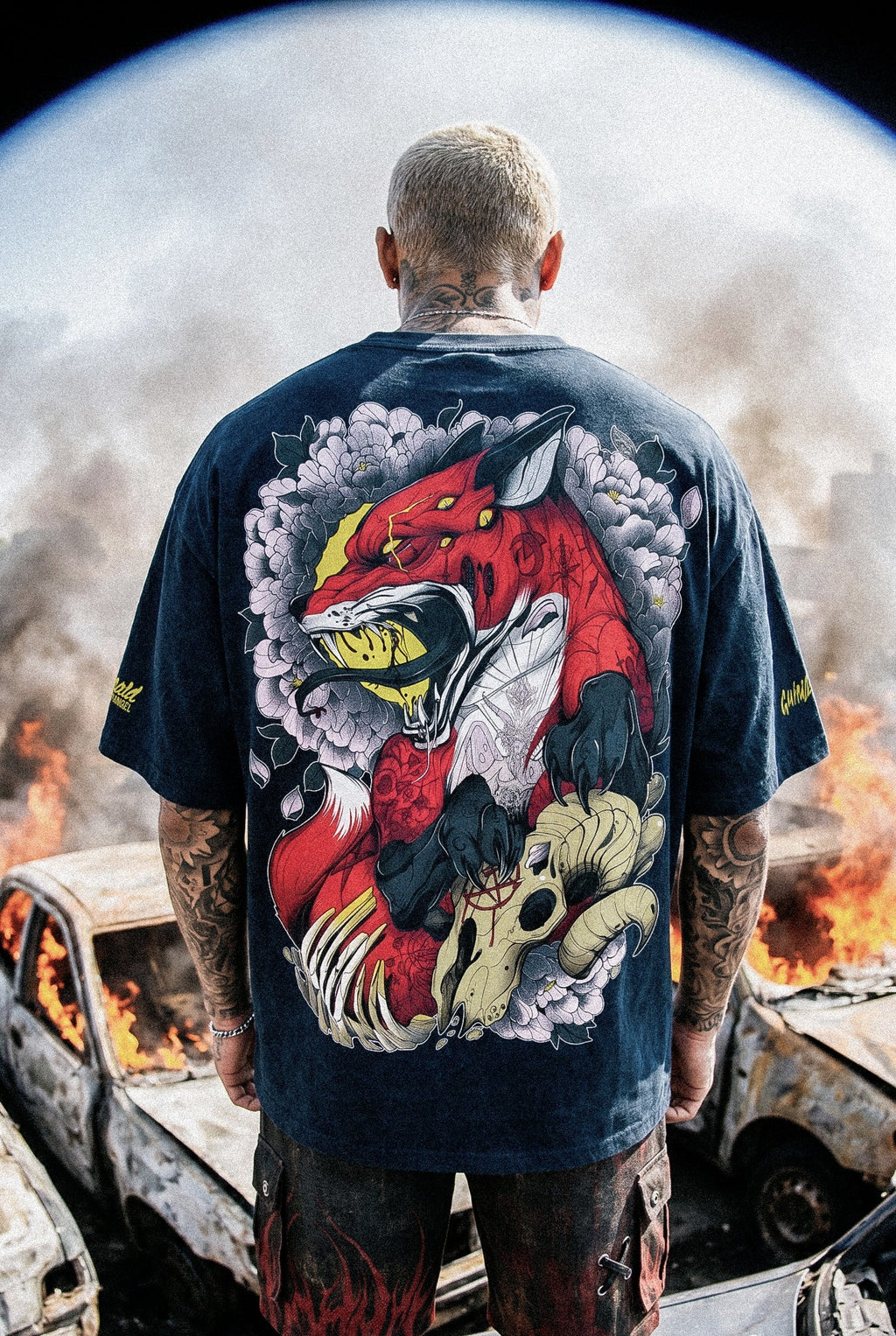 Zombie Fox (Black Petrol) - Oversized T-Shirt (200GSM)