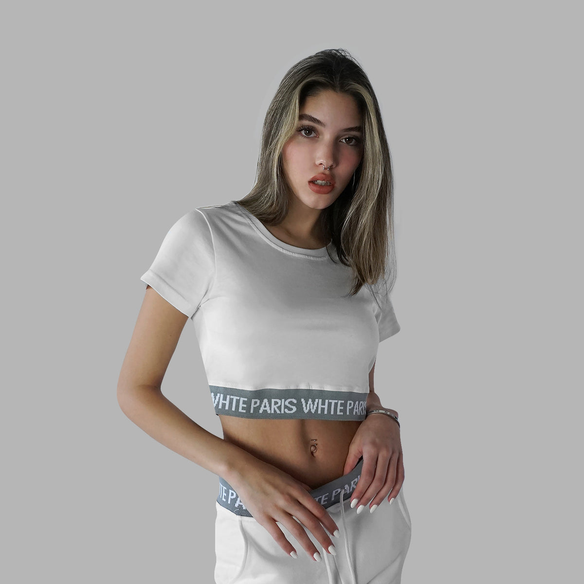 Whte Pattern Cropped Tee