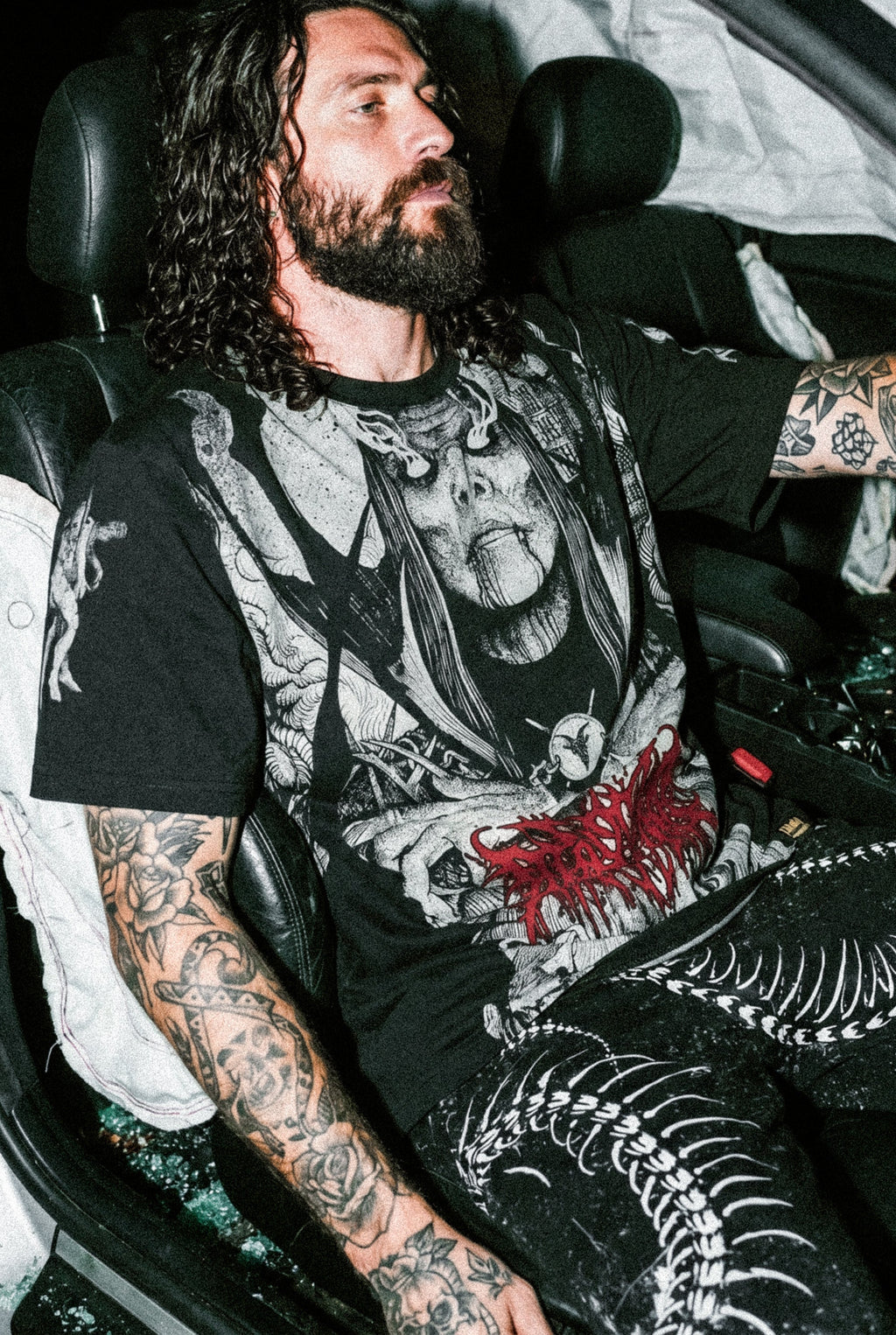 Vlad The Impaler (Black) - Oversized T-Shirt (200GSM)
